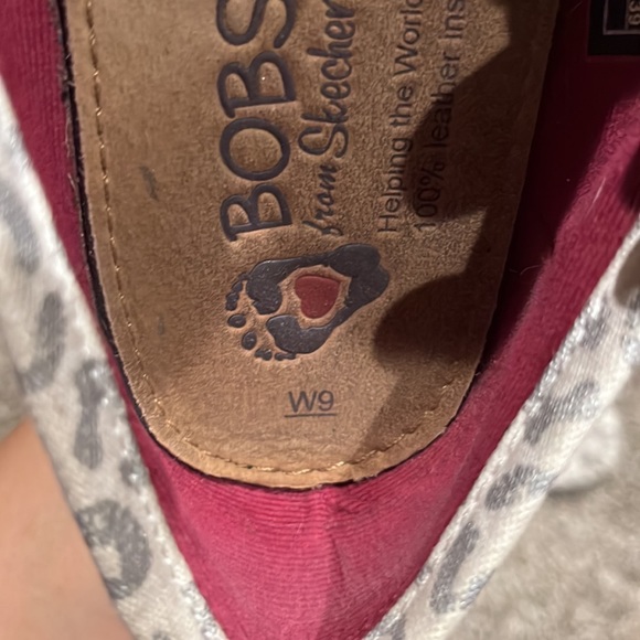 BOBS Cheetah Print Size 9 - Picture 7 of 8